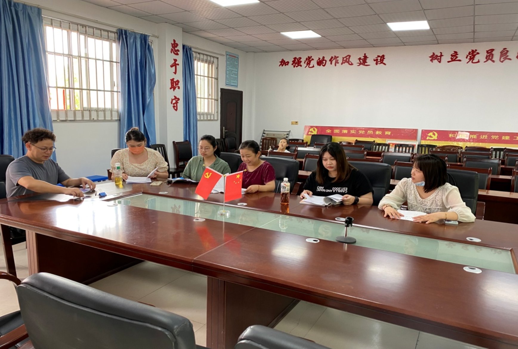 AFED7CB0-596F-4CD0-BCBF-DA1CB68191F8-70746-000024C84159FA4F.jpg